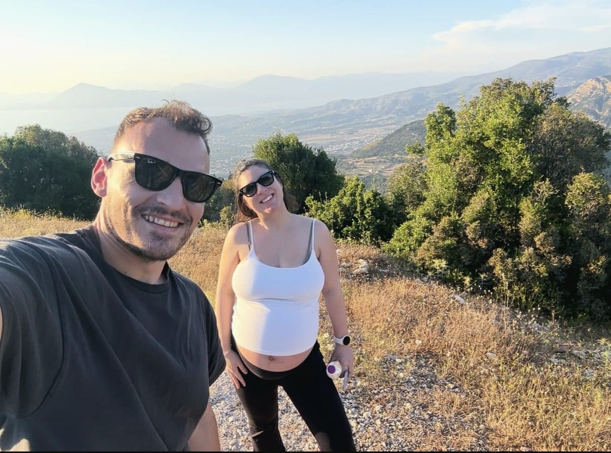 Πεζοπορία, με τους διδύμους στην κοιλιά